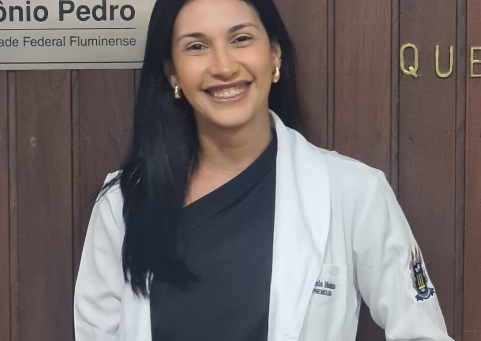 Dra Isabela Medeiros